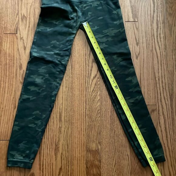 Spanx Camouflage Print Seamless Leggings Sz XL - Picture 4 of 6